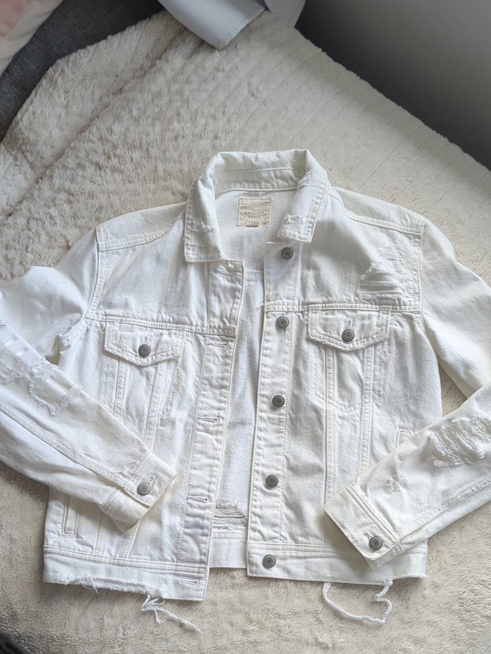 FREE W/ PURCHASE American Eagle Distressed White Jean Jacket